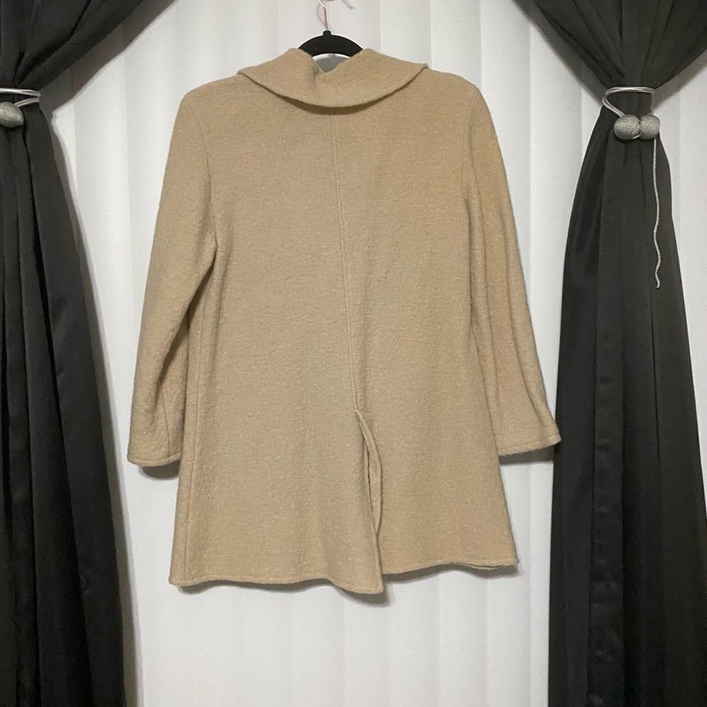 DKNY tan wool button coat - Picture 3 of 11